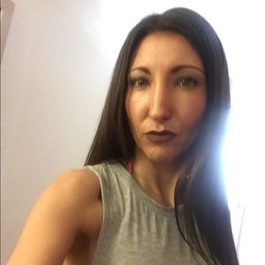 Meet your Posher, Briana